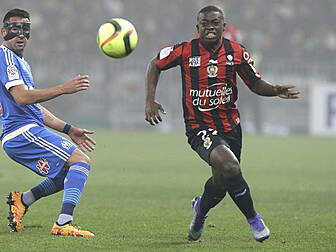 Leicester sign midfield reinfo...